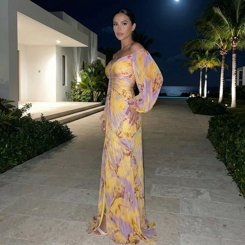 Gisselle - Elegant V-Neck Dress